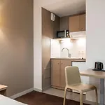 فندق Neho Porte De Geneve - Gare 3*